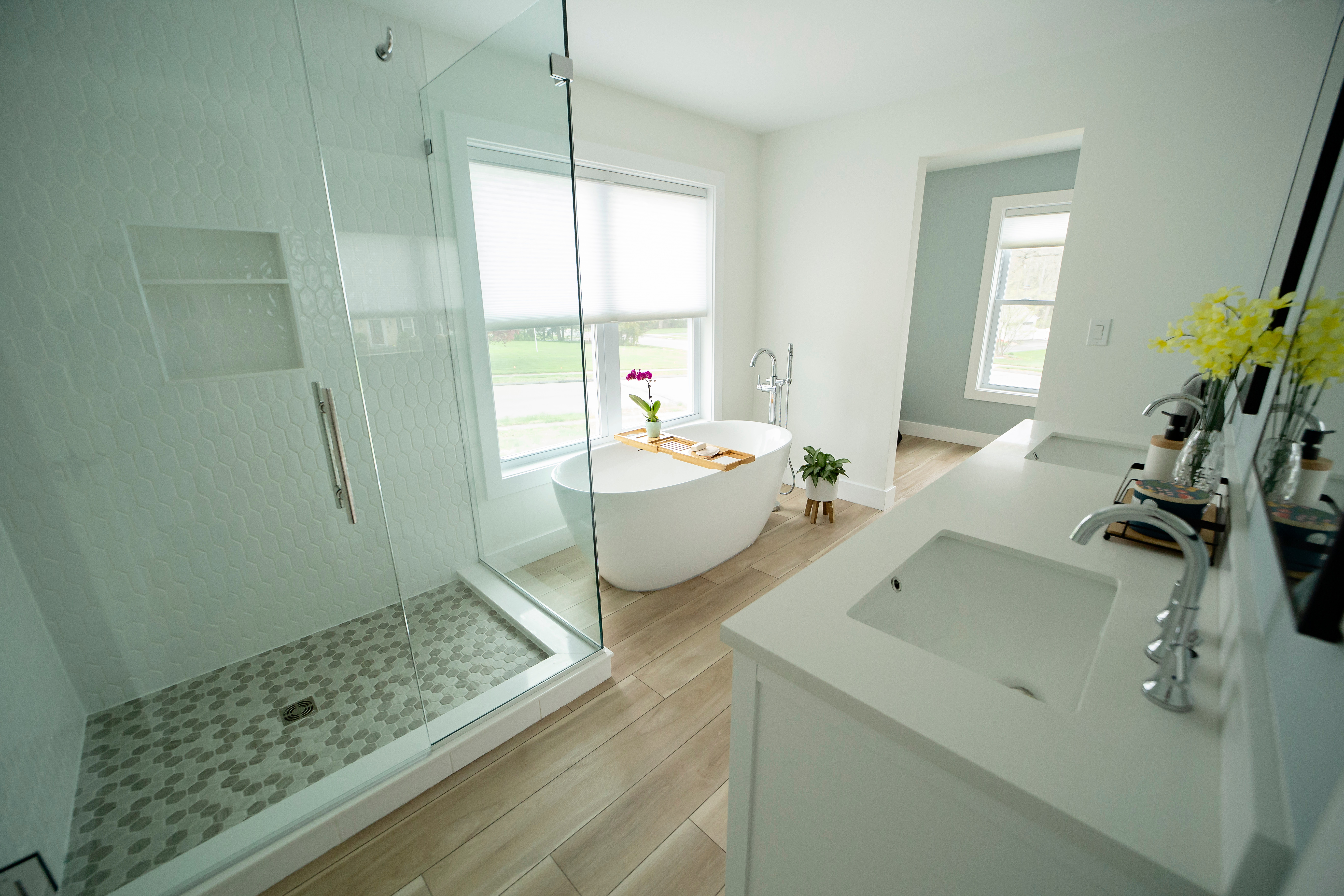 Modern bathroom remodel in Shoreline WA — Seattle Bathroom Remodeling LLC